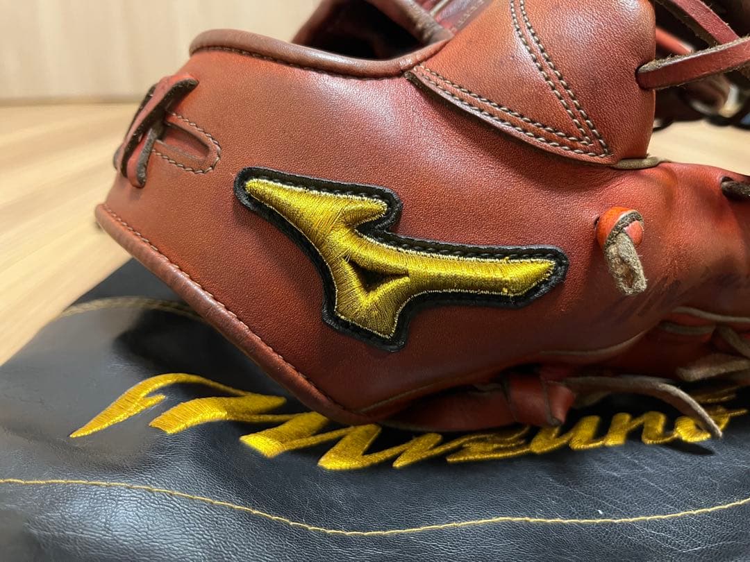 【値引き可能】ミズノプロ 軟式内野手用 オーダーグラブ