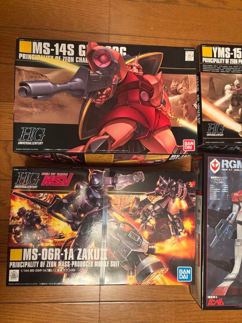 【2】ガンプラ　高機動型ザクII などの4点セット