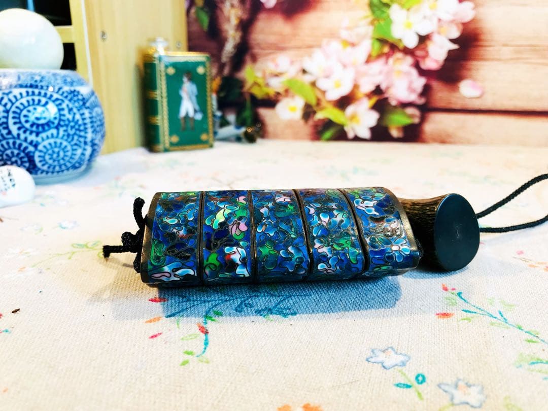 七宝焼 印籠　小物入　根付け