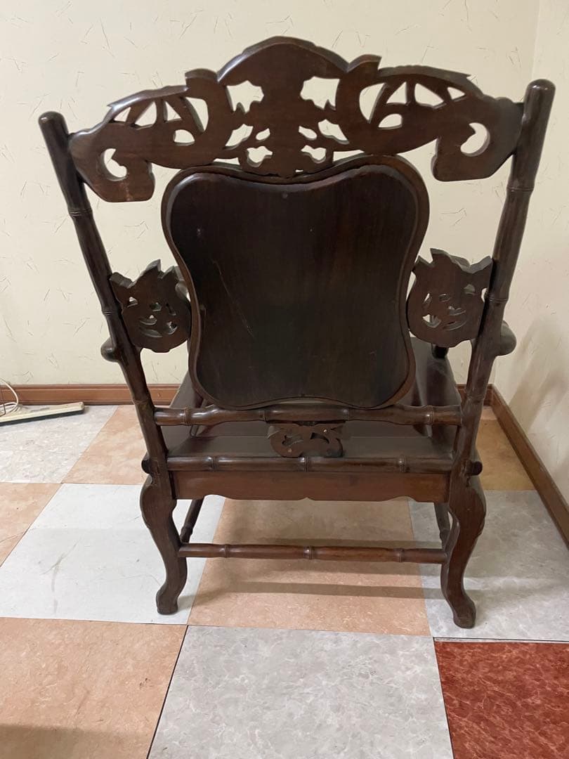 s*e様 アジアン家具 木製彫刻チェア 2脚セットセンターテーブル