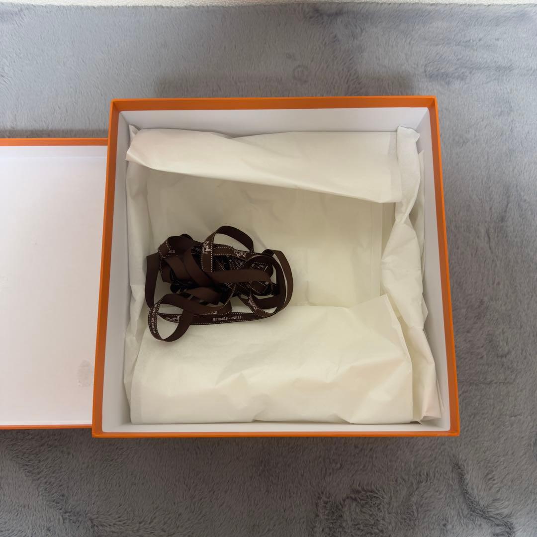【極美品】HERMES エルメス　バーキン25 空箱　正方形　31x31x15