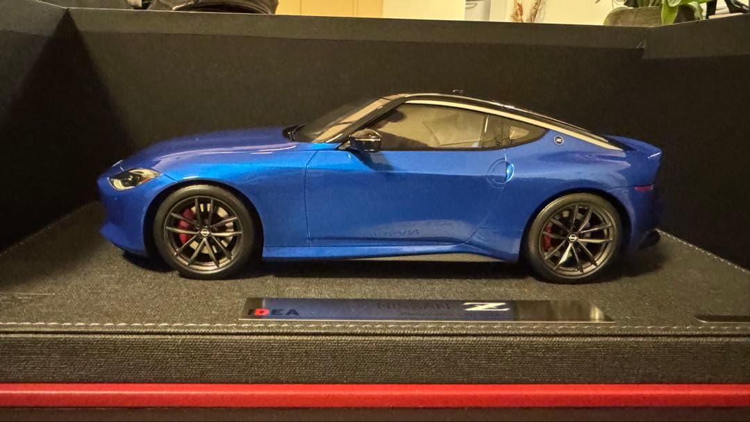 IDEA 1/18 日産 Z パフォーマンス 2023