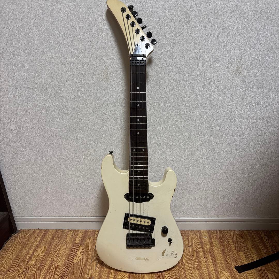 最終値下げ！ESP？希少なバナナヘッド　ヴィンテージミニギター