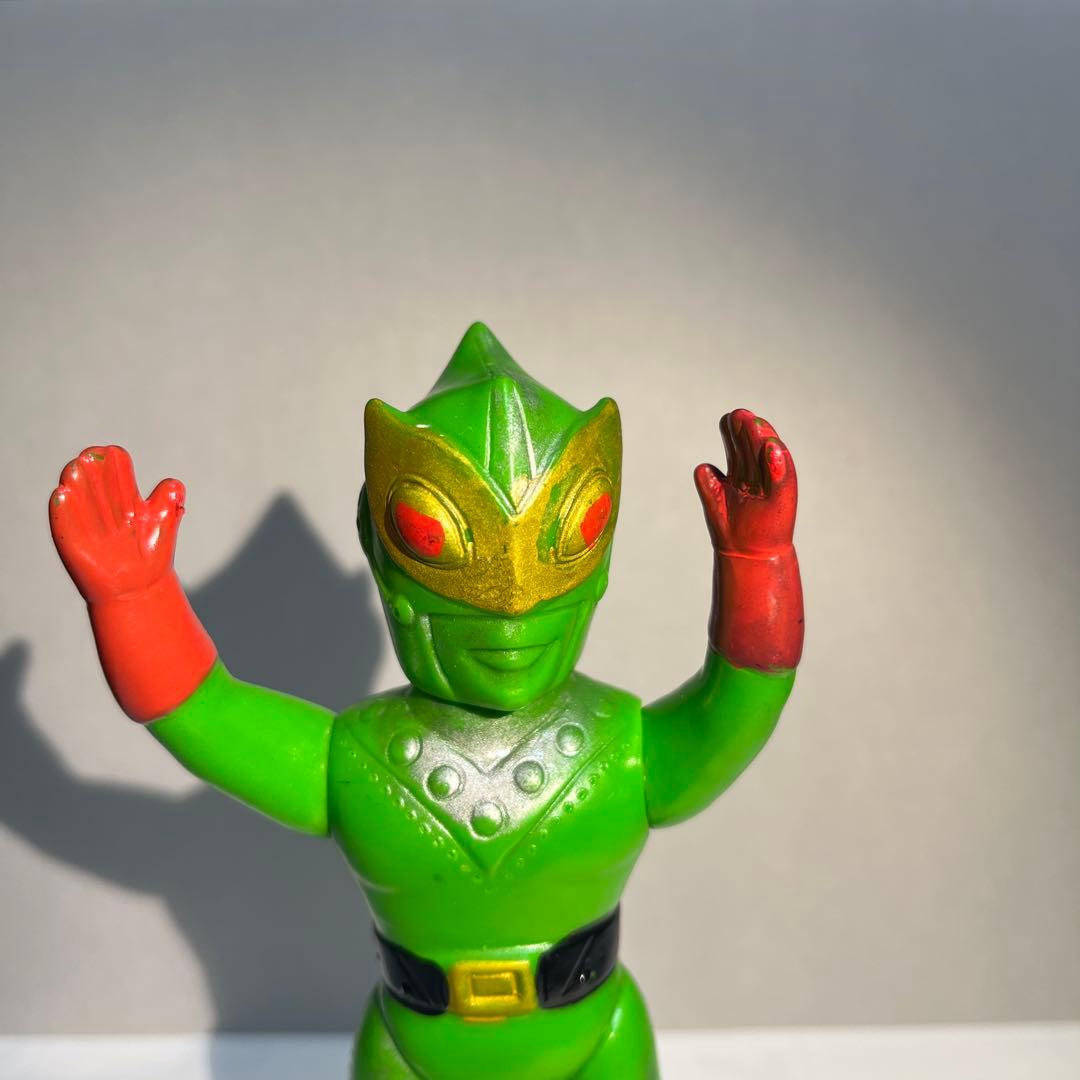 ポピー　サンダーマスク　ソフビ