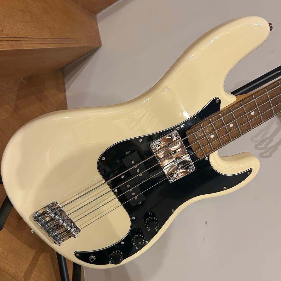 プレシジョンベース　ビリー・シーン風