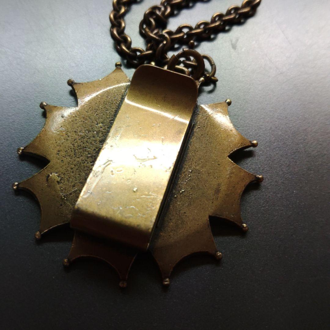 青い星形メダル チェーン付き