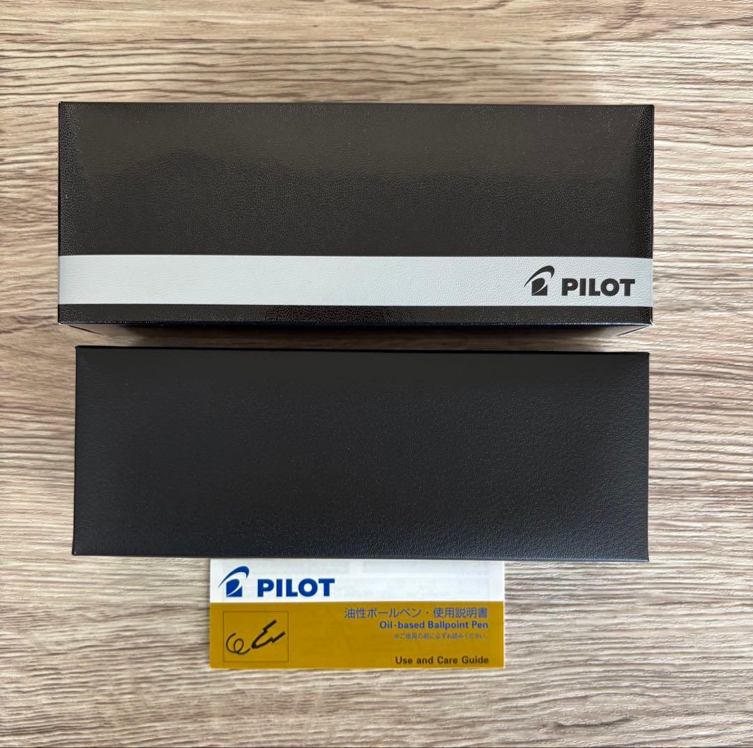 美品 パイロット レディホワイト桜 油性ボールペン 未使用