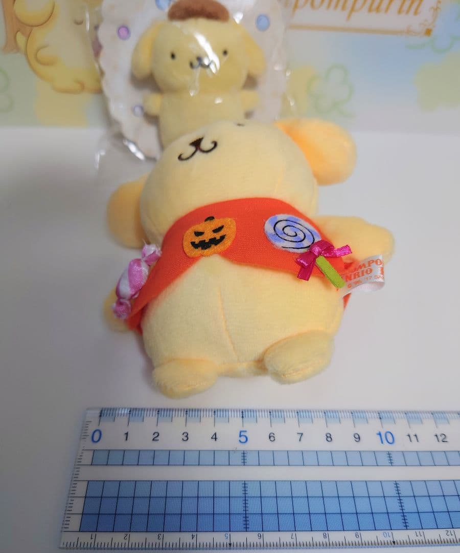 ポムポムプリン　ぬいぐるみ　マスコット　バッジ