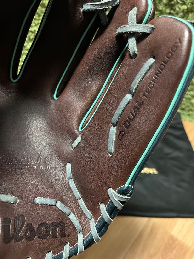 ウィルソン ワナビーヒーローデュアル 軟式内野手用1723型 ブラウン×ネイビー