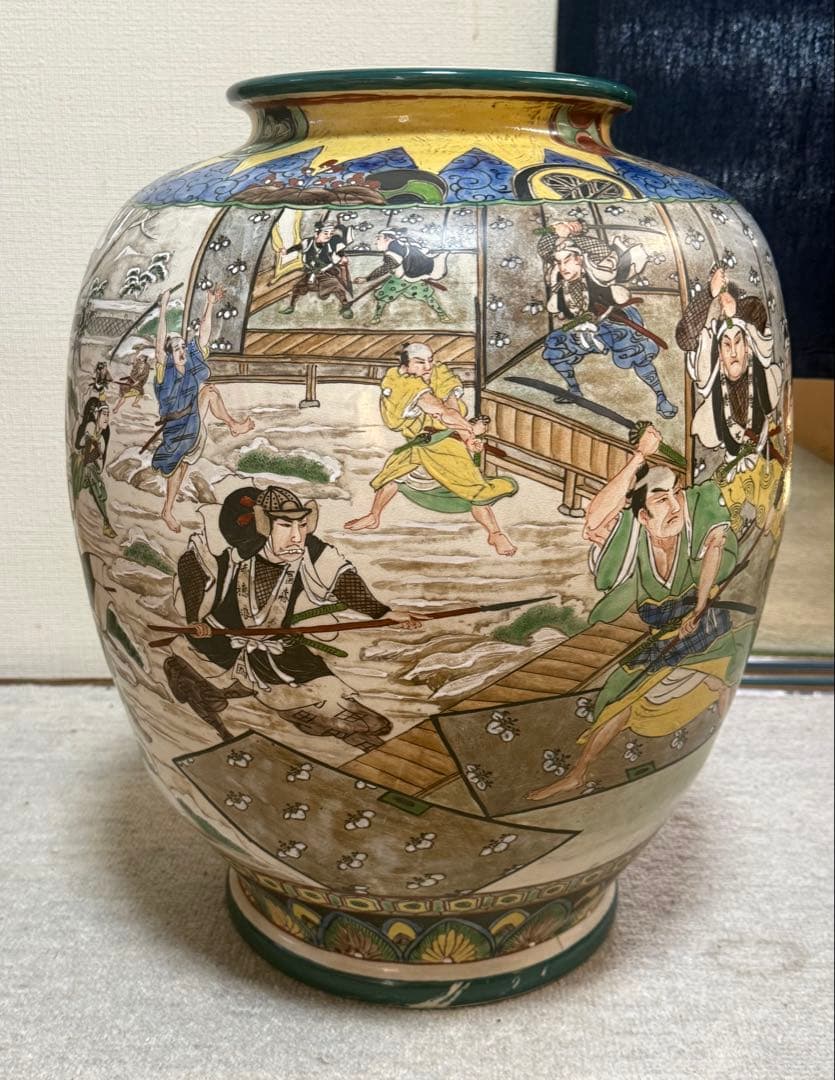 時代　仁清造　武士紋　大壺　色絵　アンティーク　送料込み260202