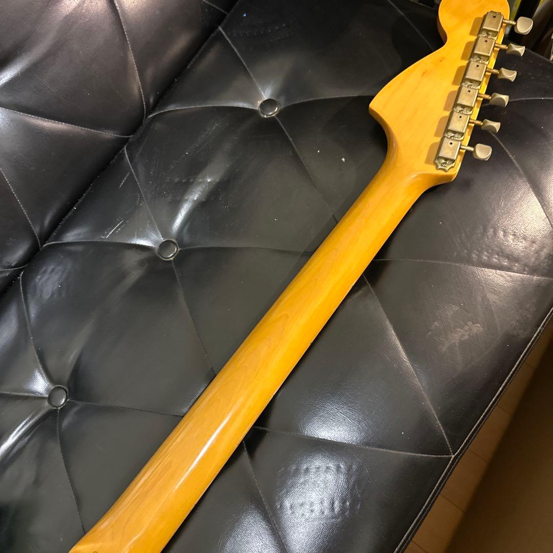 ギター Fender Mustang