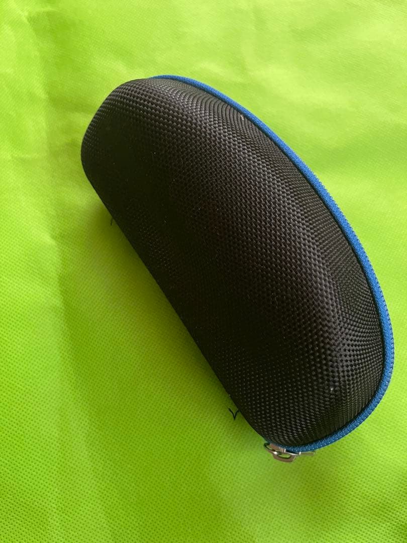 スポーツ用メガネ　子ども用　ケースあり　ゴーグル