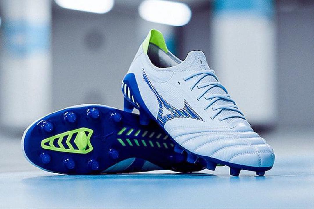 Mizuno モレリア ネオ 4 β ジャパン 限定カラー　27.5センチ