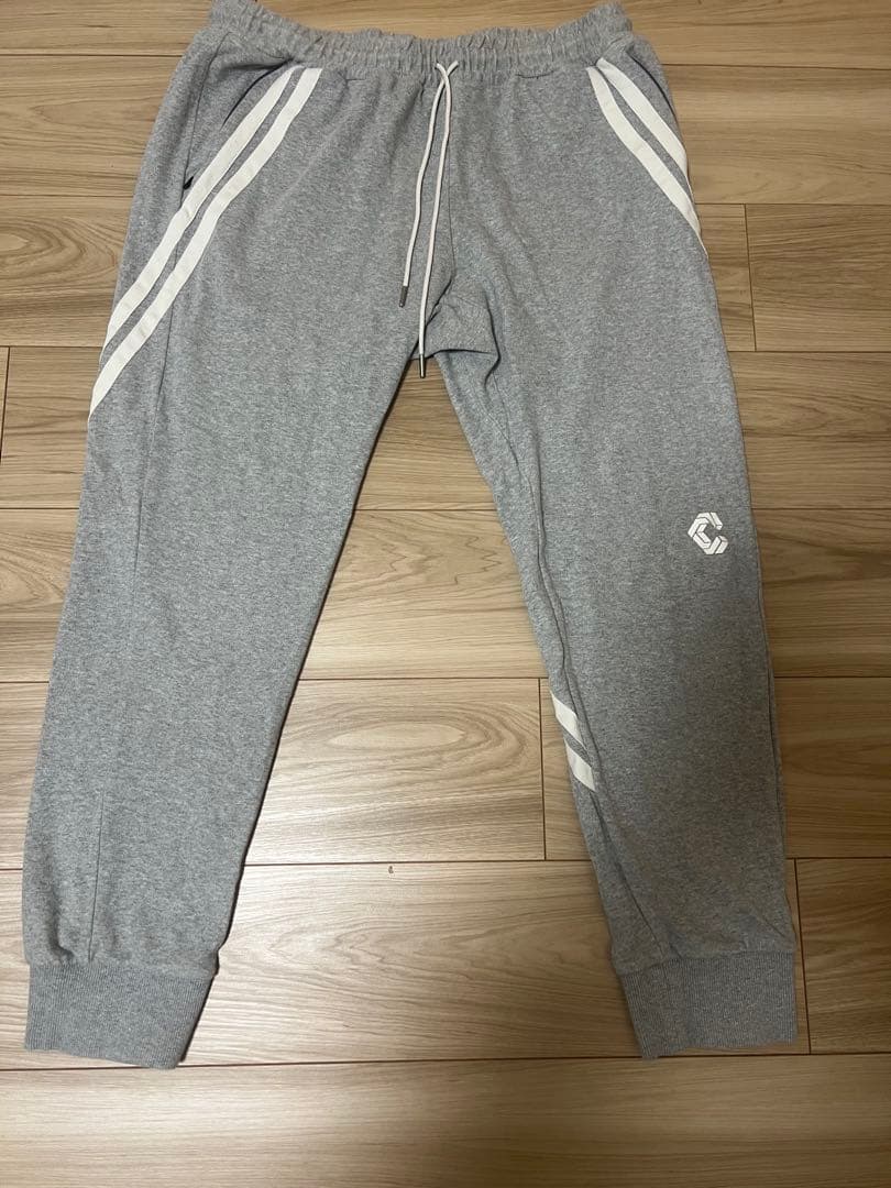 【✨️美品✨️】CRONOS グレー パンツ