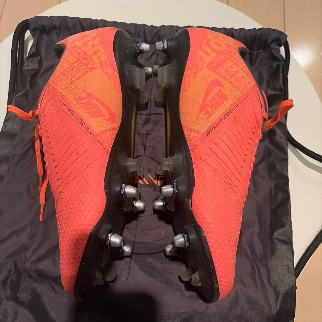 NIKE ファントムヴェノム　SG ACC サッカースパイク
