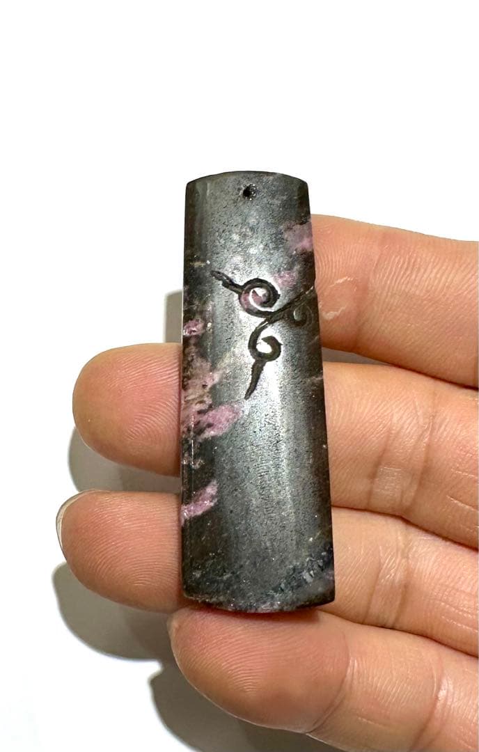 古唐草紋昇天龍平安佩