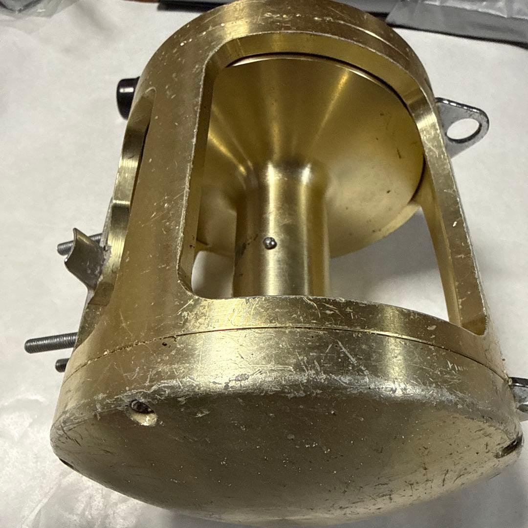 シマノ　ティアグラ８０Ｗ