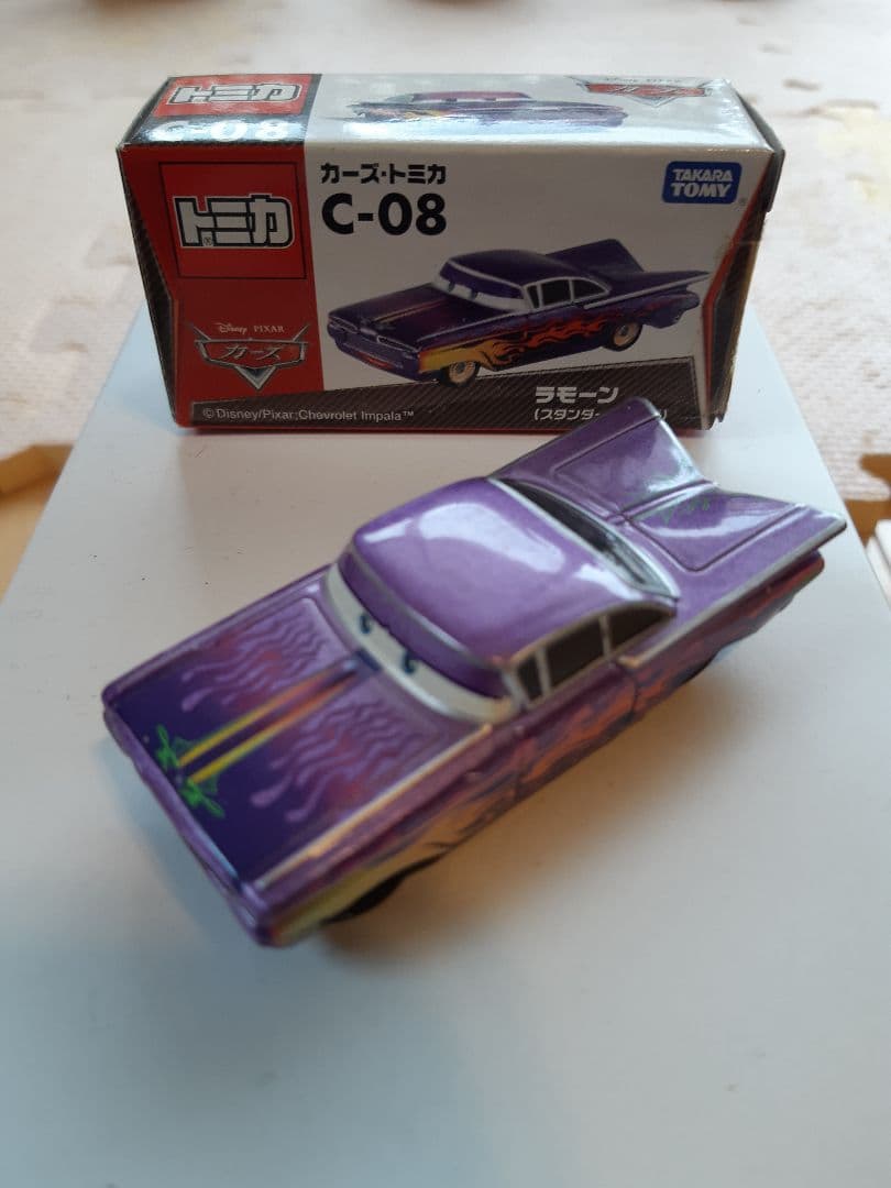 トミカカーズ28個セットNo.1