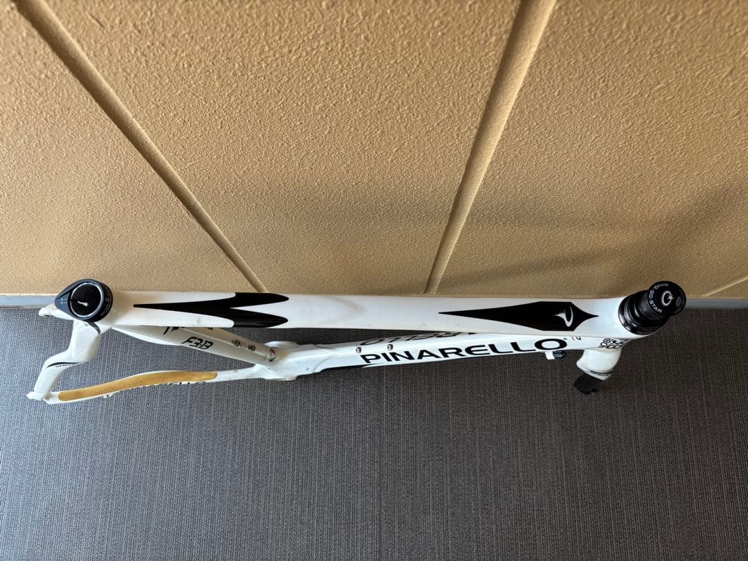 PINARELLO F3:13 CARBON BB無しフレームセット