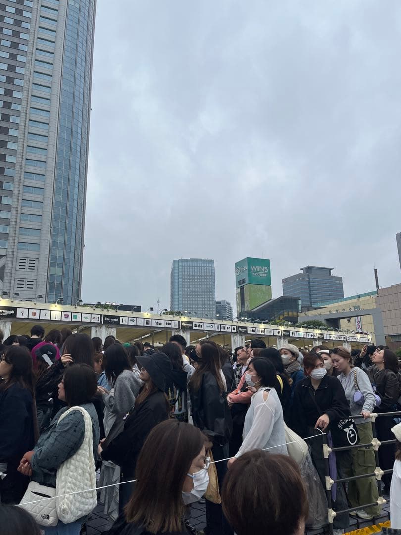 G-DRAGON ペンライト　オフィシャルライトスティック　クレイドル　リーフ