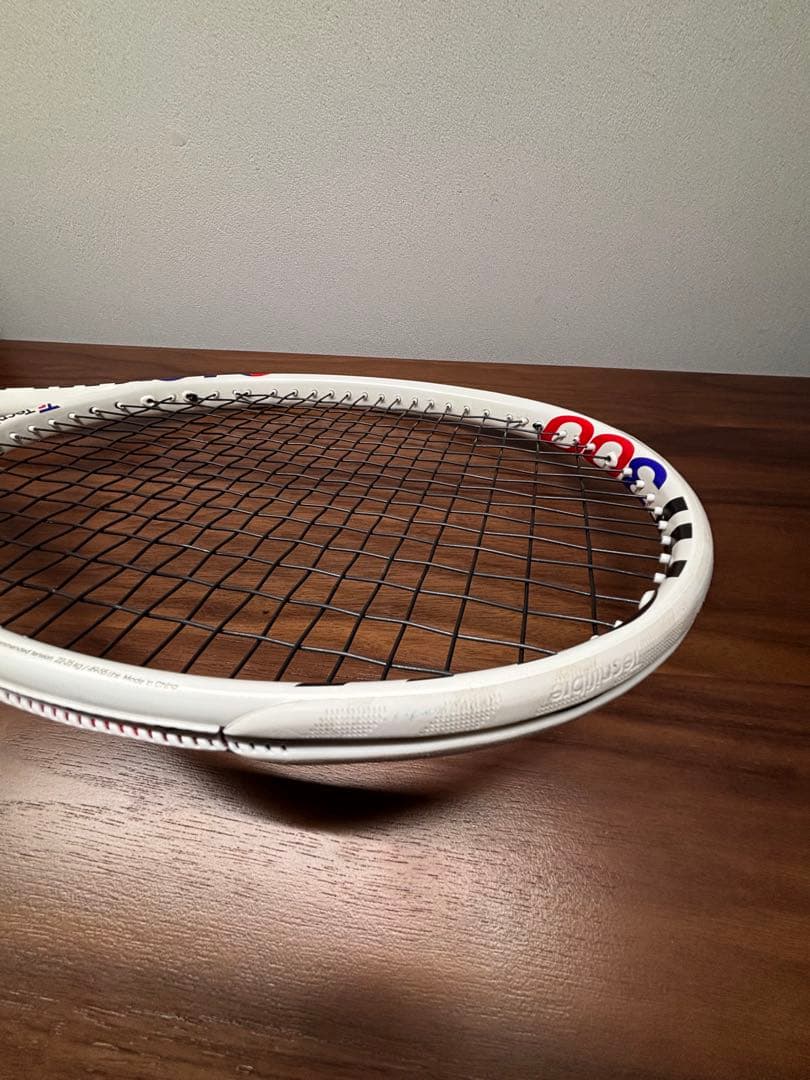 テクニファイバーT-fight300 98 Isoflexグリップ2 300g