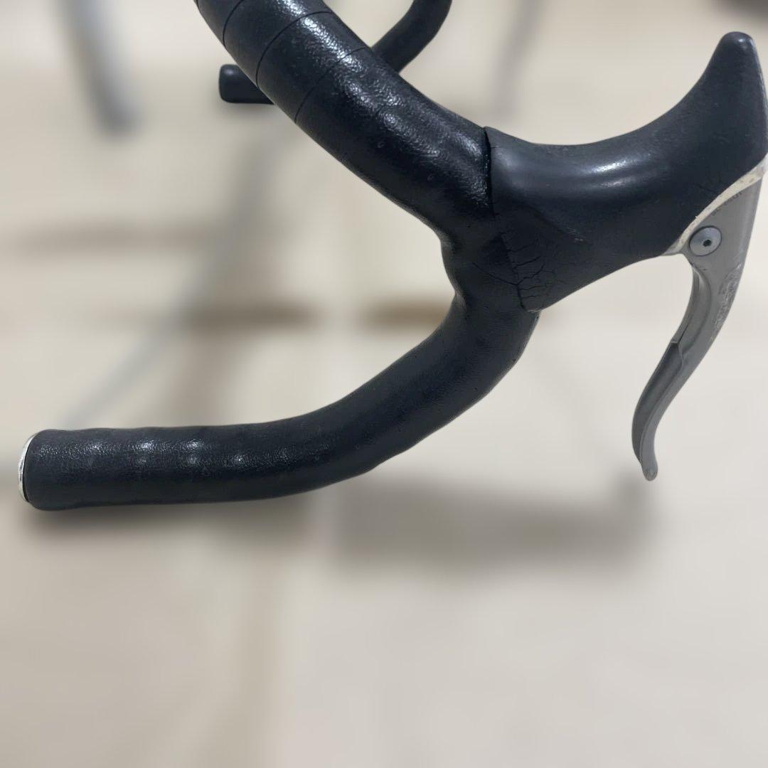 ロード用ハンドルバーとステムセットモドロ製