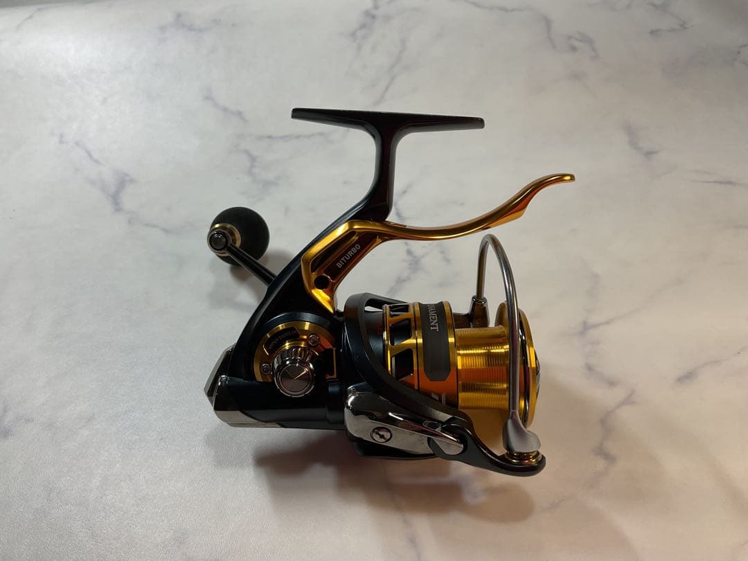 Daiwa ダイワ 18 TOURNAMENT ISO 3000LBD