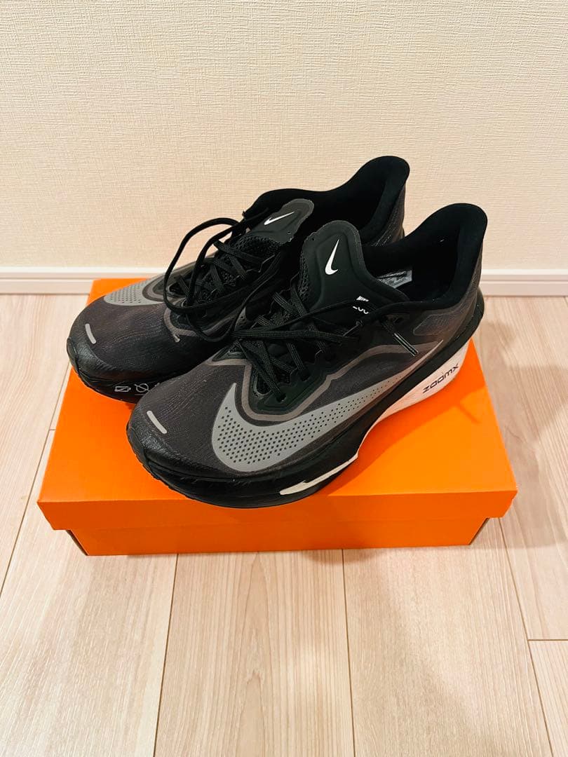 ナイキ　ズームフライ6 28.0