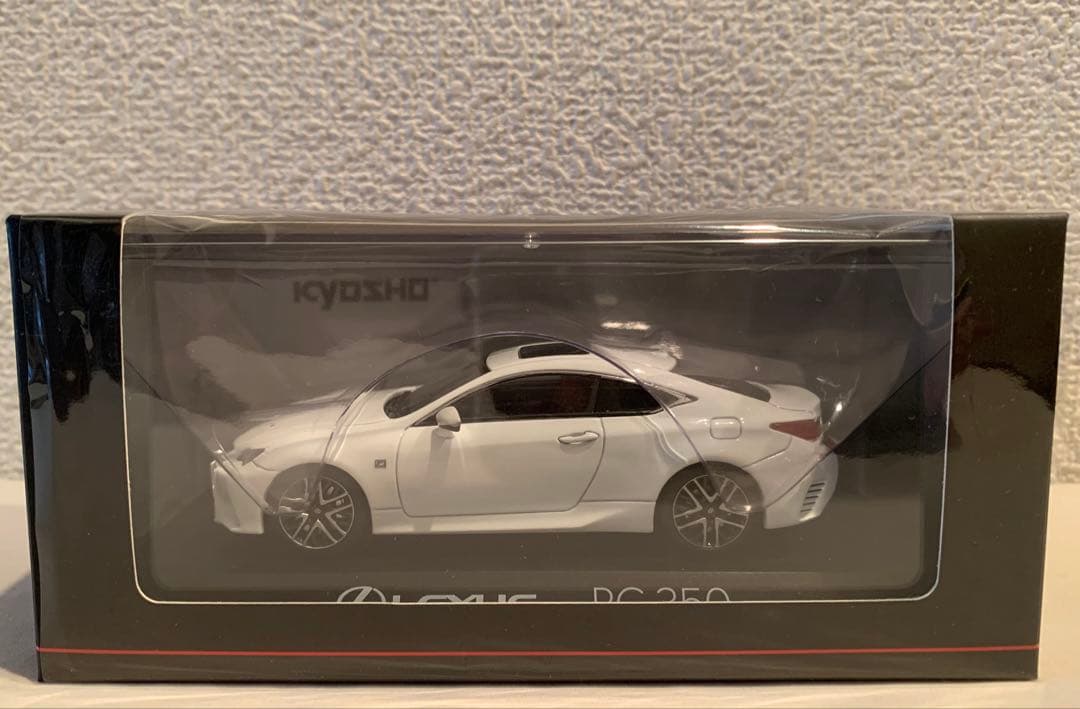 1/43 Lexus RC 350 F SPORT ホワイトノーヴァGF