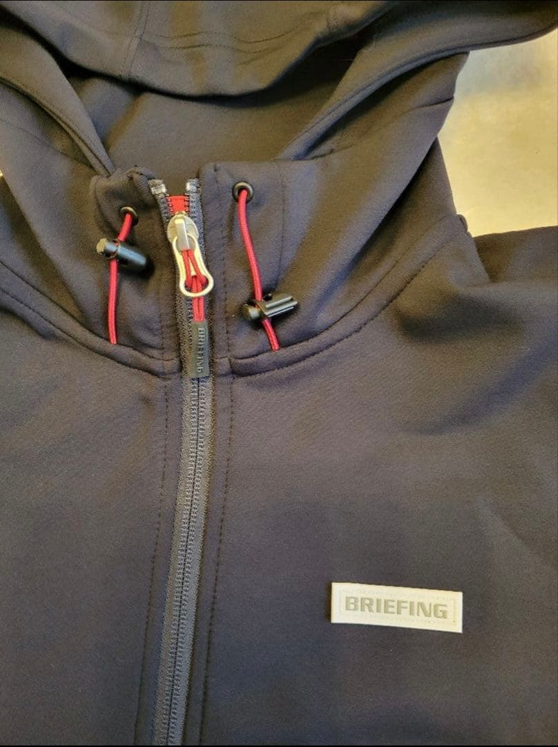大幅値下げ❣️BRIEFING 暖かパーカー　バックロゴ
