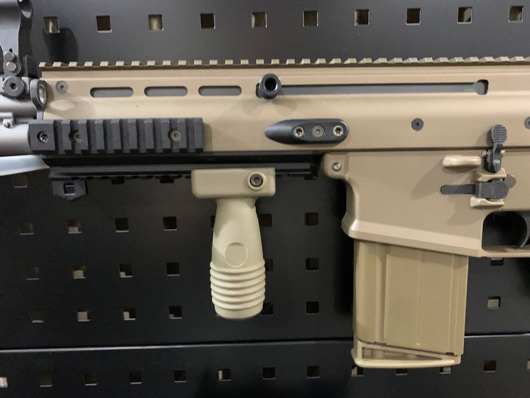 東京マルイ　次世代電動ガン SCAR-H