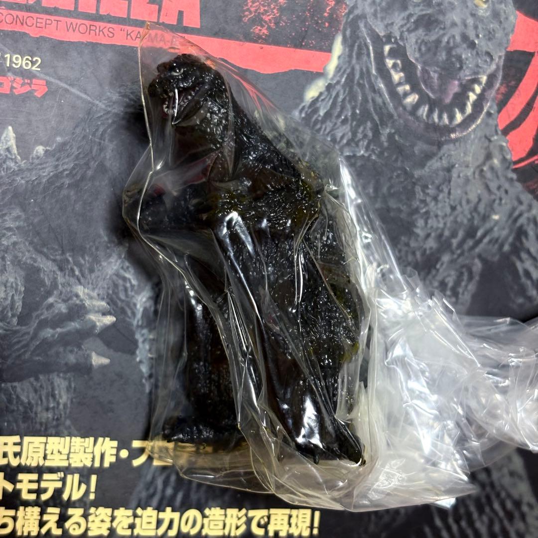 酒井ゆうじ　構 ゴジラ　フィギュア4体セット BANDAI 箱付き