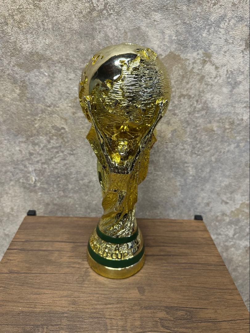 FIFA ワールドカップ トロフィー レプリカ 置物 オブジェ ゴールド