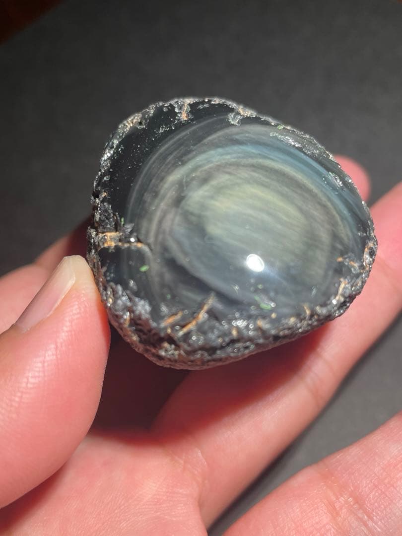 研磨品　十勝石玲瓏　レインボーシラー