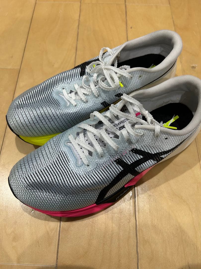 ASICSメタスピードエッジパリ 26.0cm