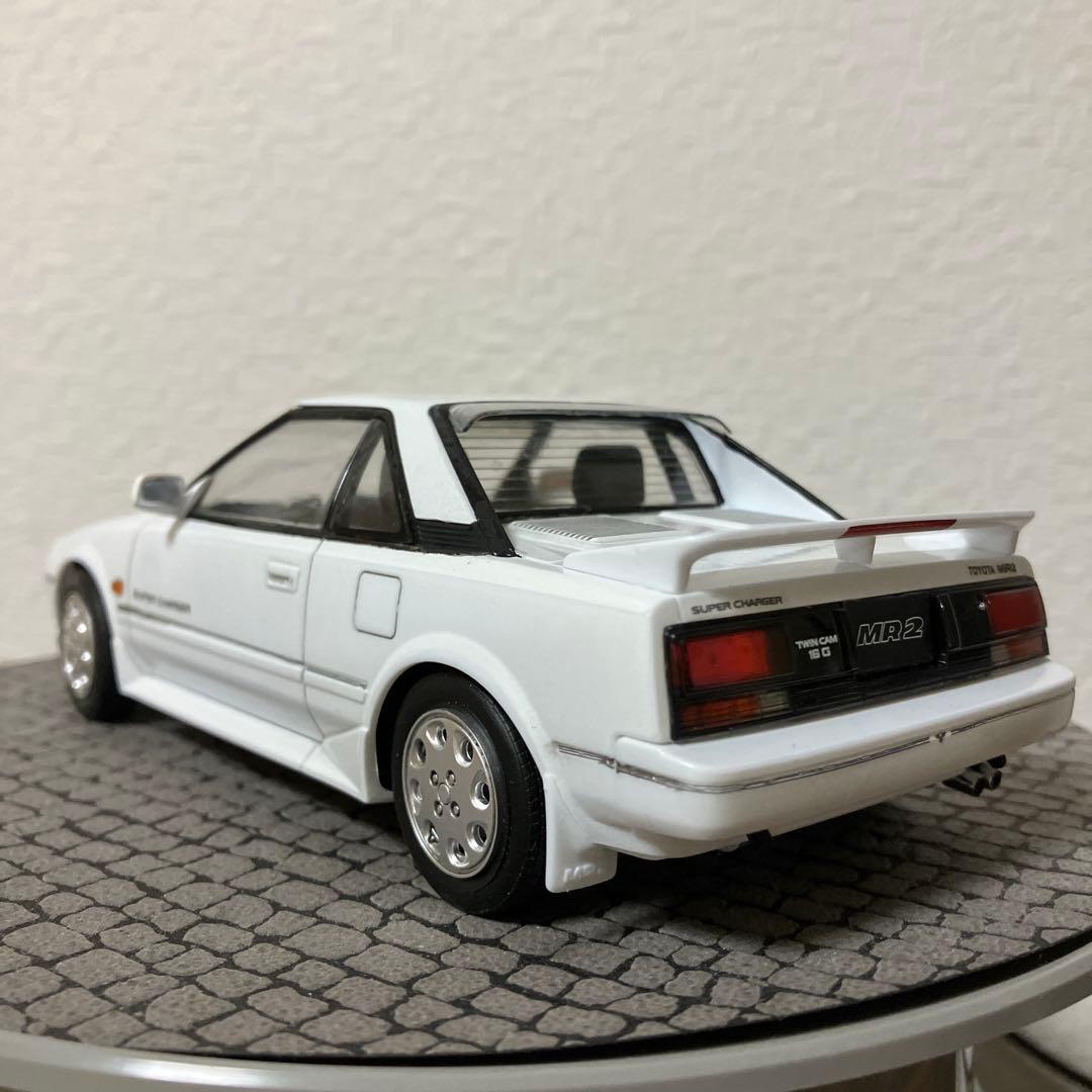 ハセガワ トヨタ MR2 AW11 ホワイト プラモデル　ジオラマ