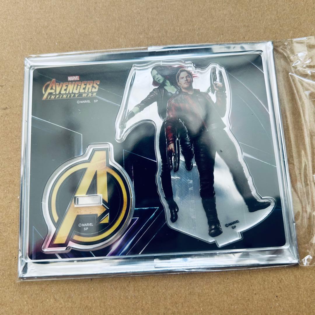 アベンジャーズ MARVEL マーベル アクリルスタンド 缶バッジ