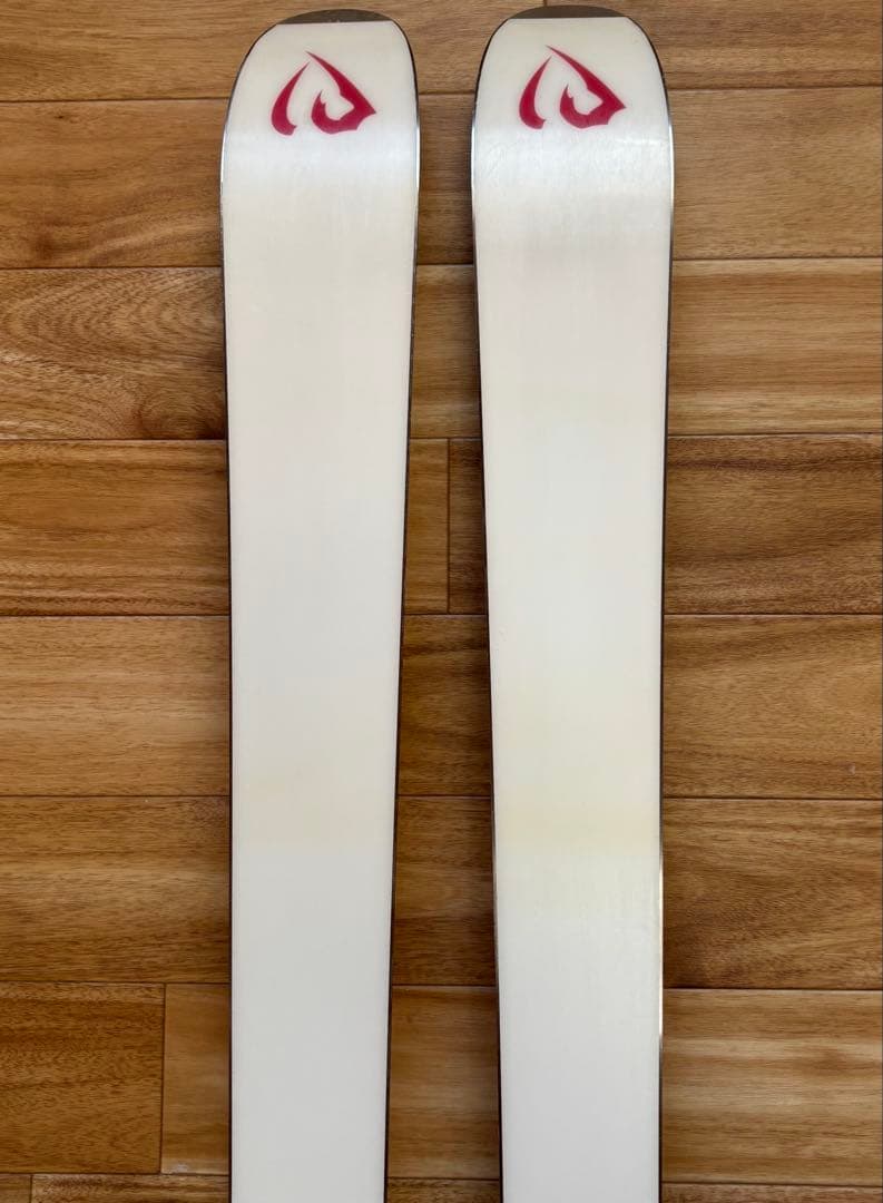 ID one (アイディーワン) MR-G 168cm モーグルライド コブ