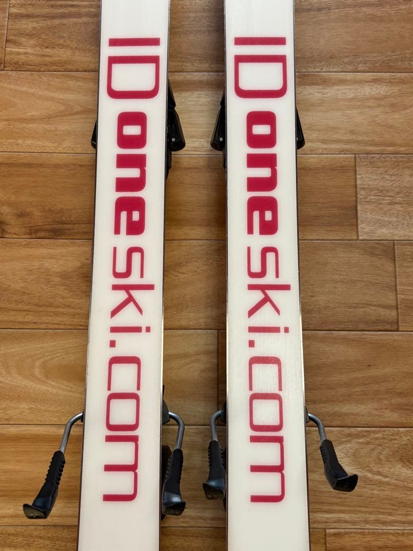 ID one (アイディーワン) MR-G 168cm モーグルライド コブ