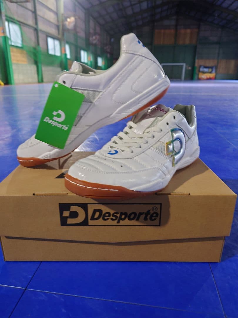 ジ*ラ様 Desporte Boa Vista KⅡ フットサルシューズ 25.