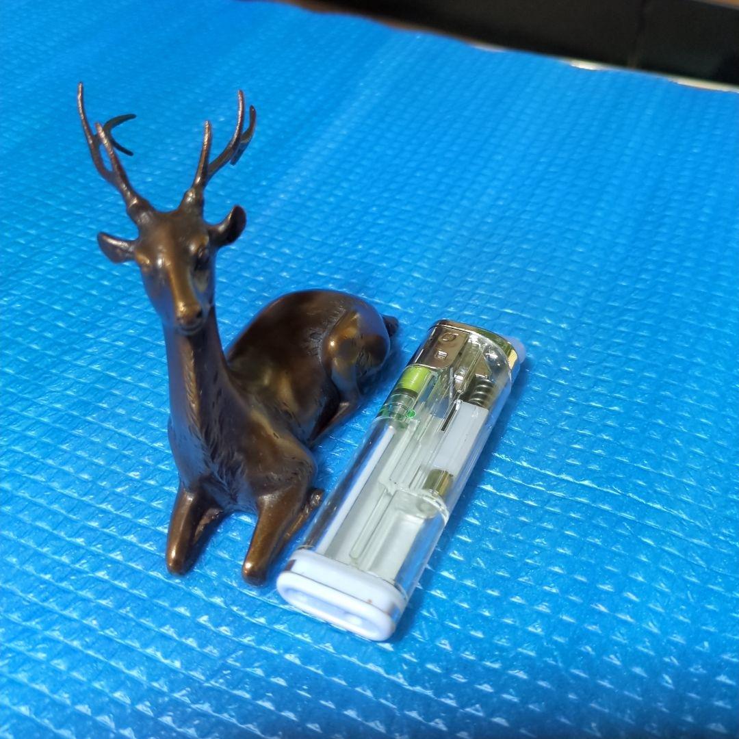 ブロンズ製 鹿の彫刻 、置物