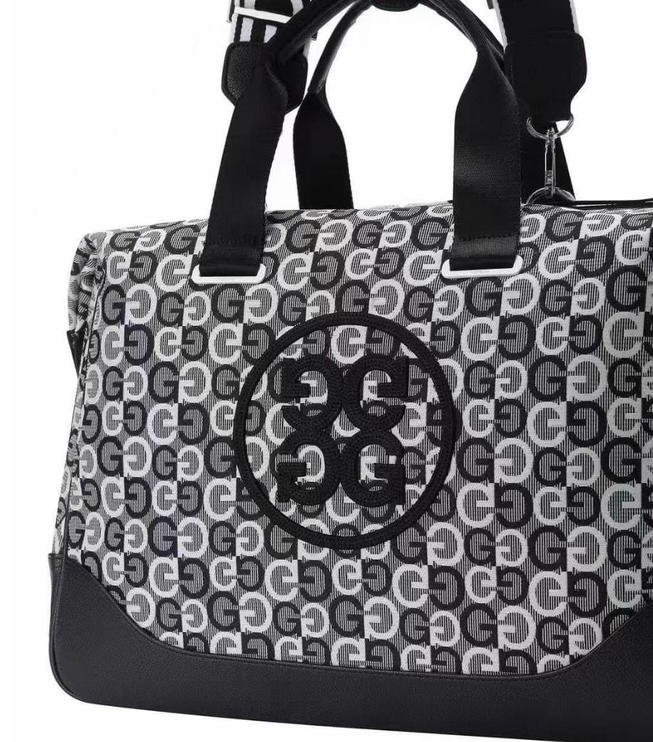 G/FORE トート型ゴルフバッグ 秋冬対応 大容量 防水3色⛳美品✨