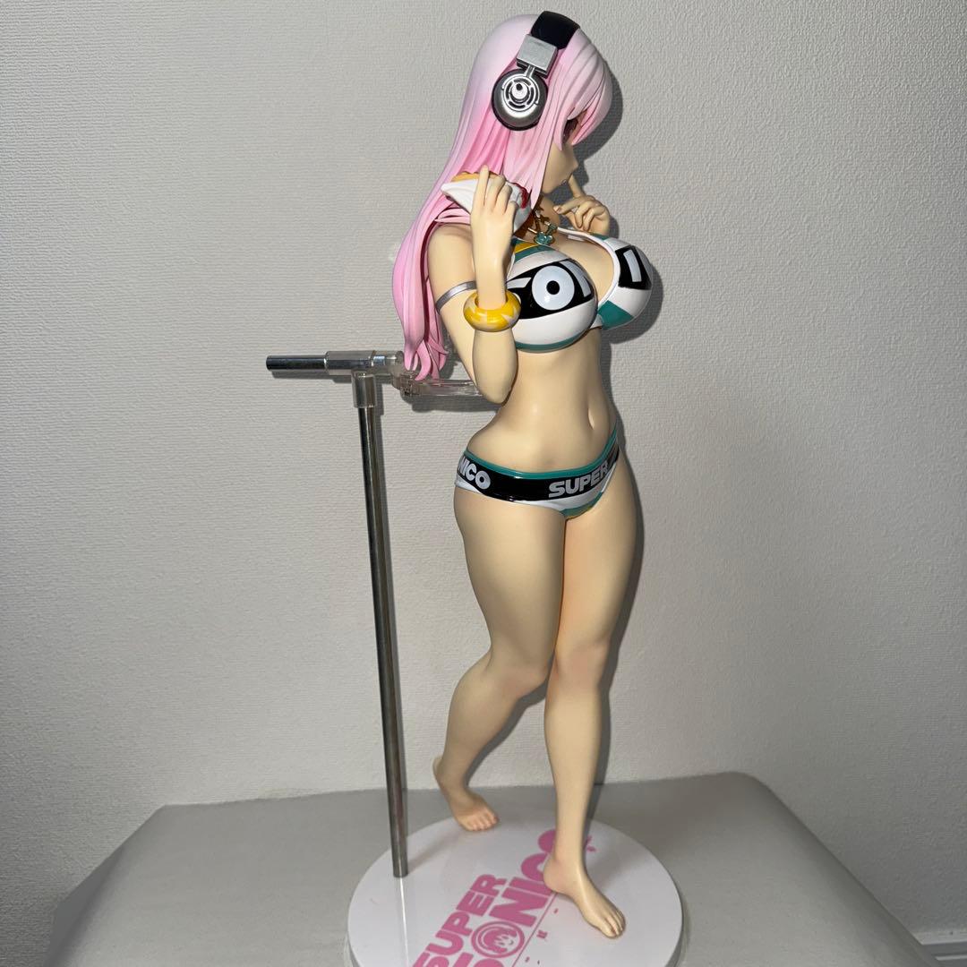 すーぱーそに子 水着フィギュア ギガンテック　ソフビ