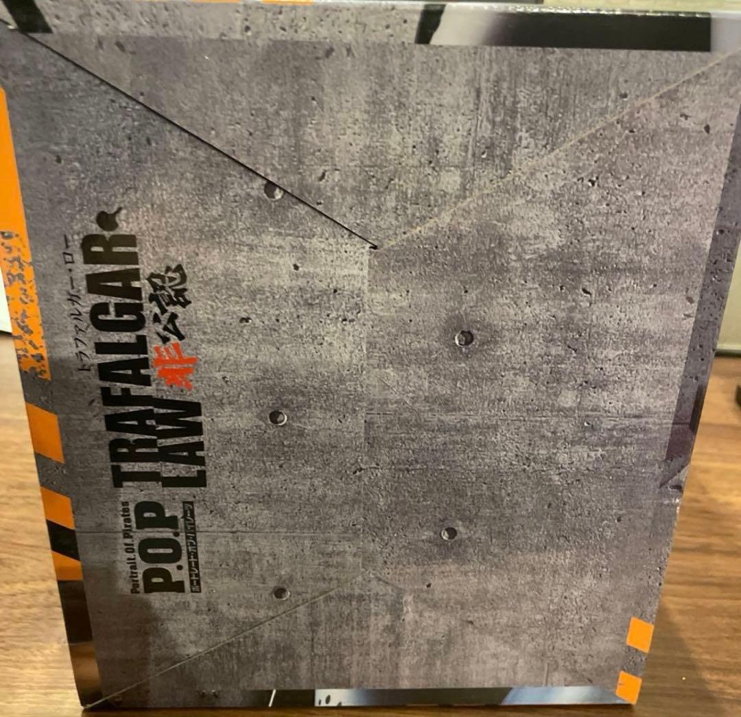 純情キツネトラファルガー・ロー 女体化　フィギュア 新品未開封