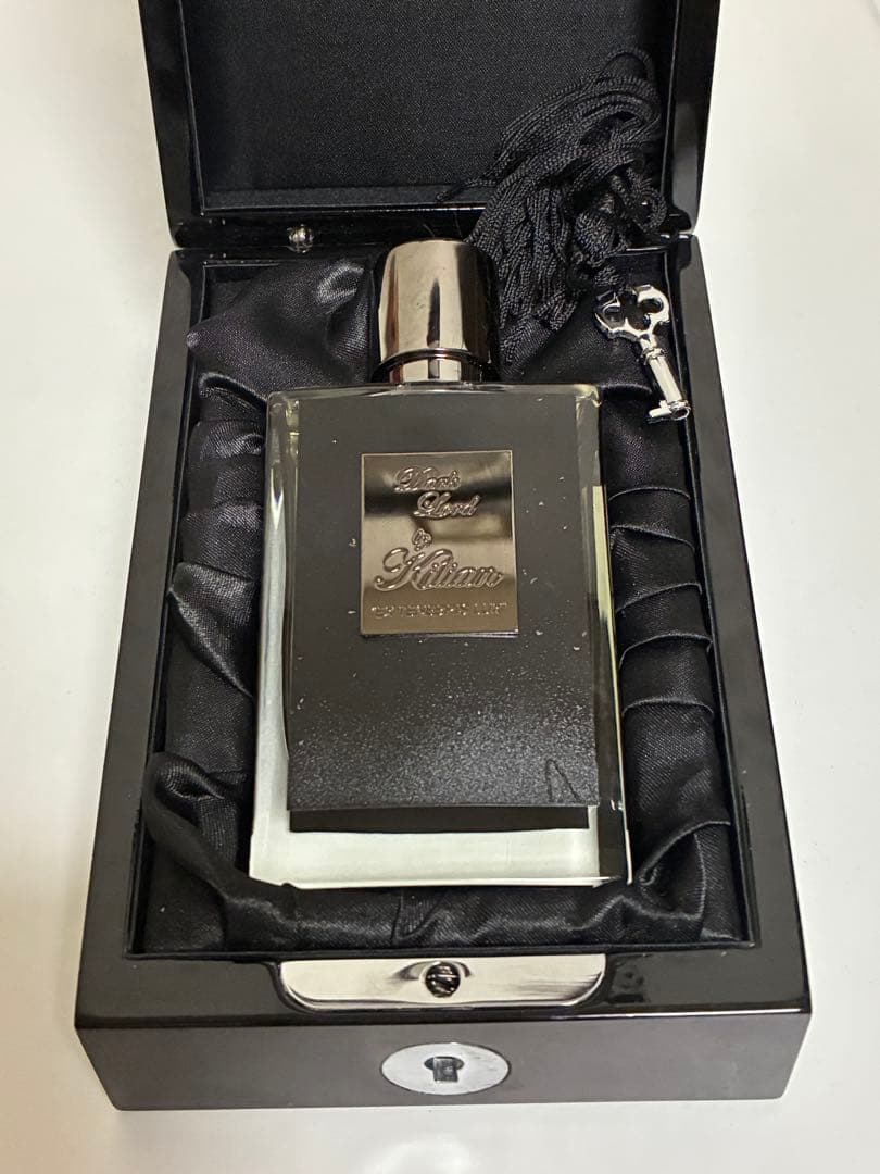 Dark Lord by Kilian 香水 未使用品