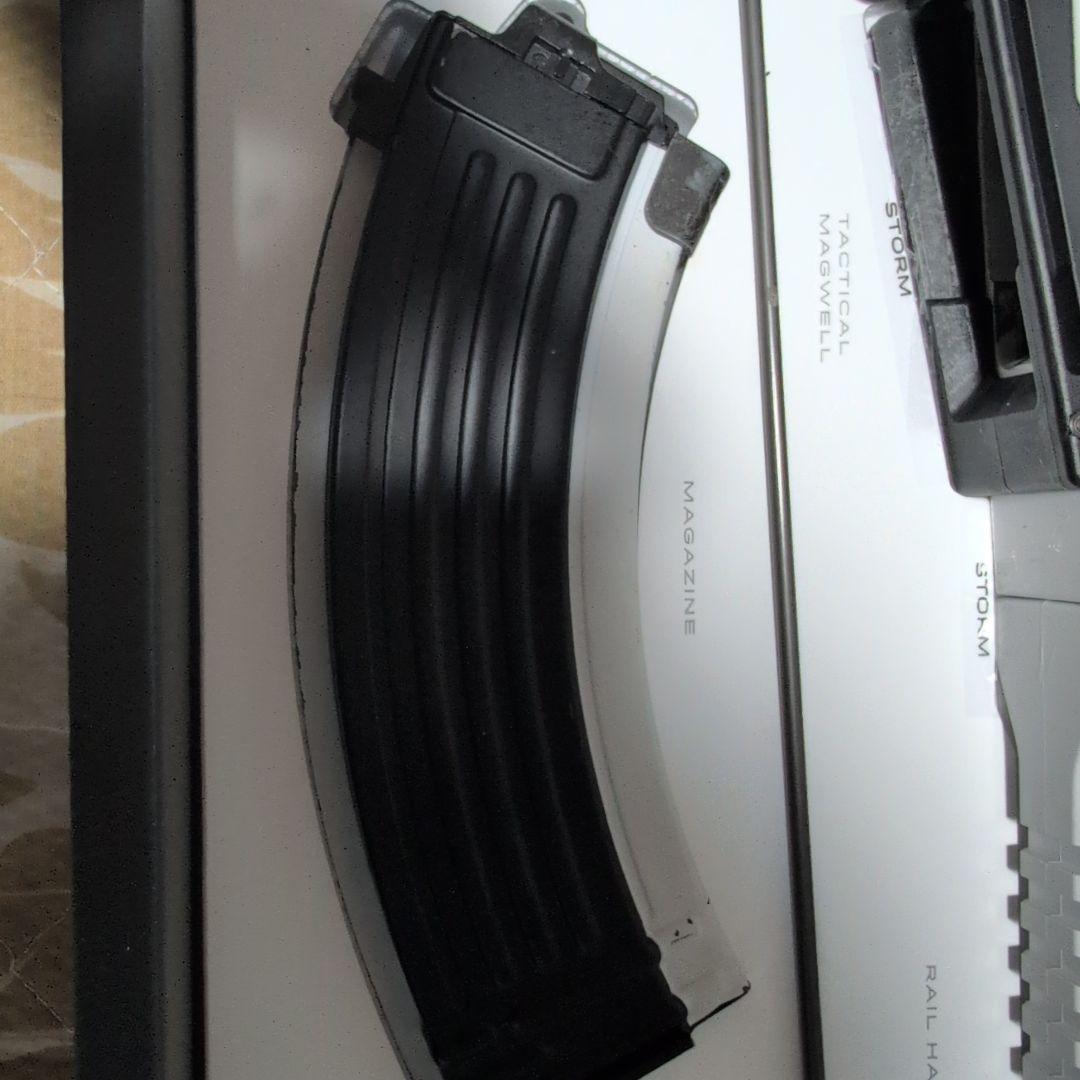 AK 次世代電動ガン ホワイトストーム