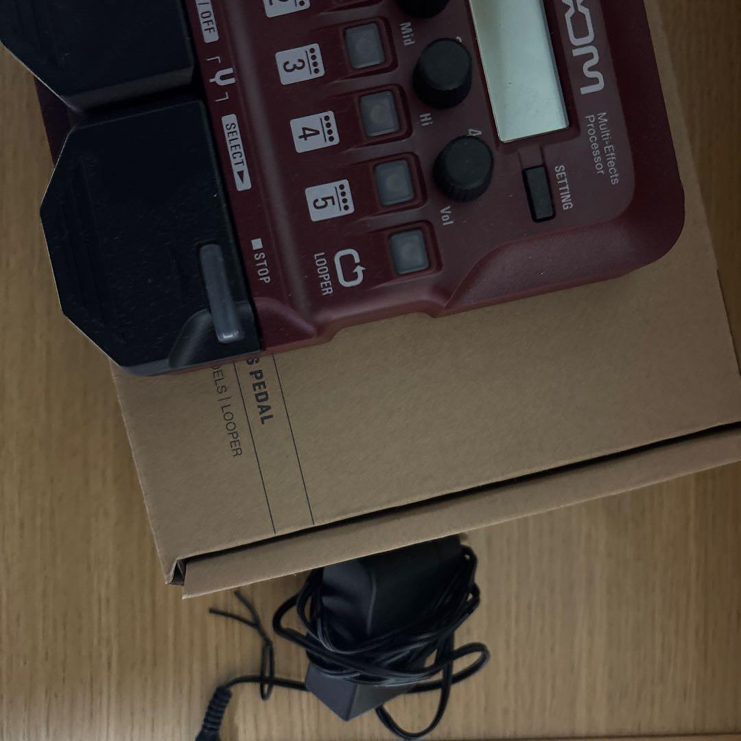 ベース ZOOM B1 four