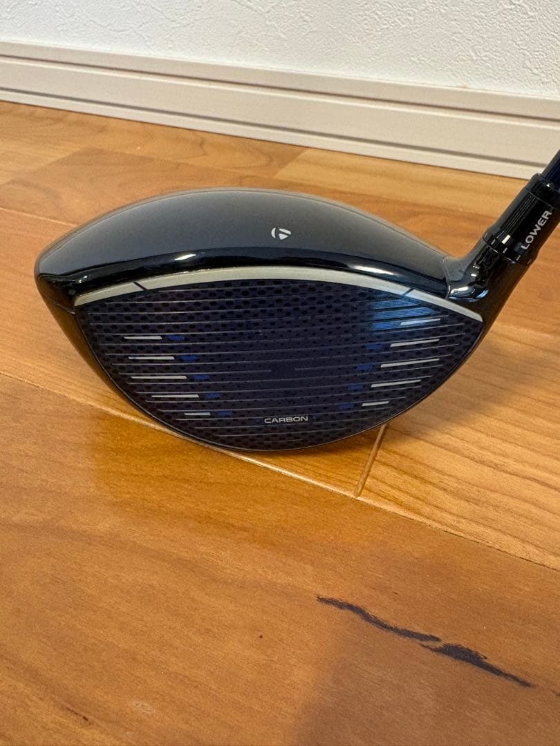 テーラーメイド　QI10MAXドライバー　10.5度　ヘッドカバー付き