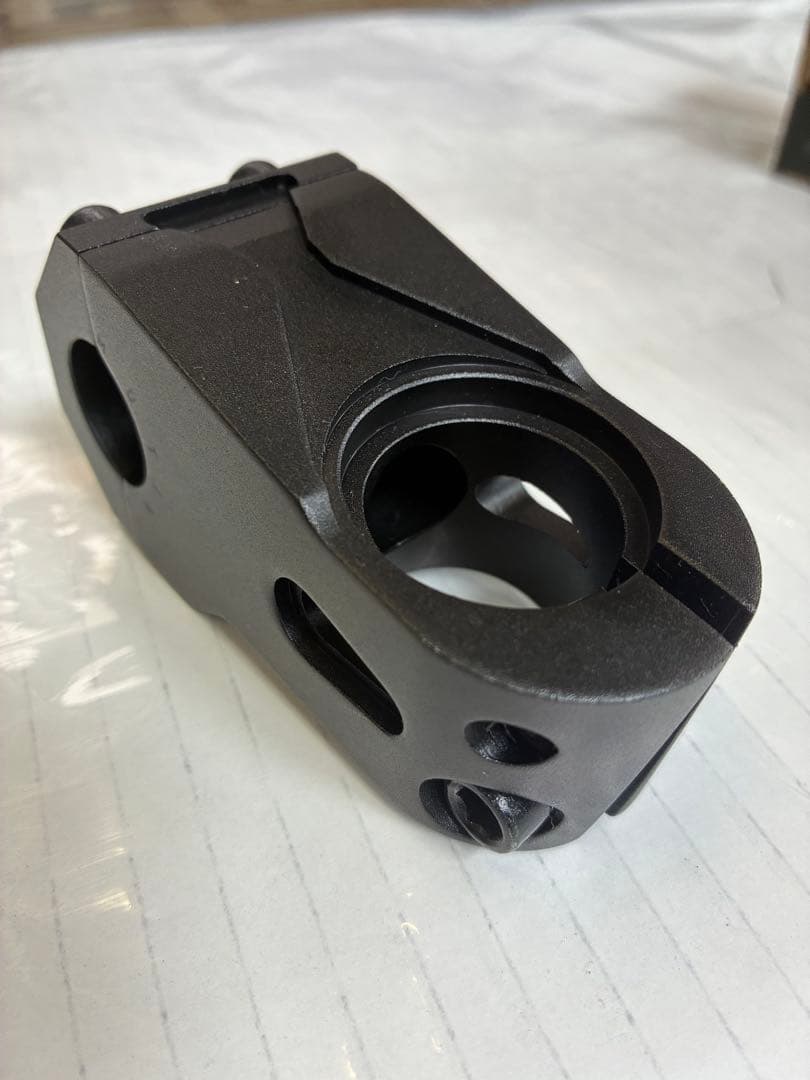 新品BMXステム「MUTINY 」 Lifted Stem ブラック