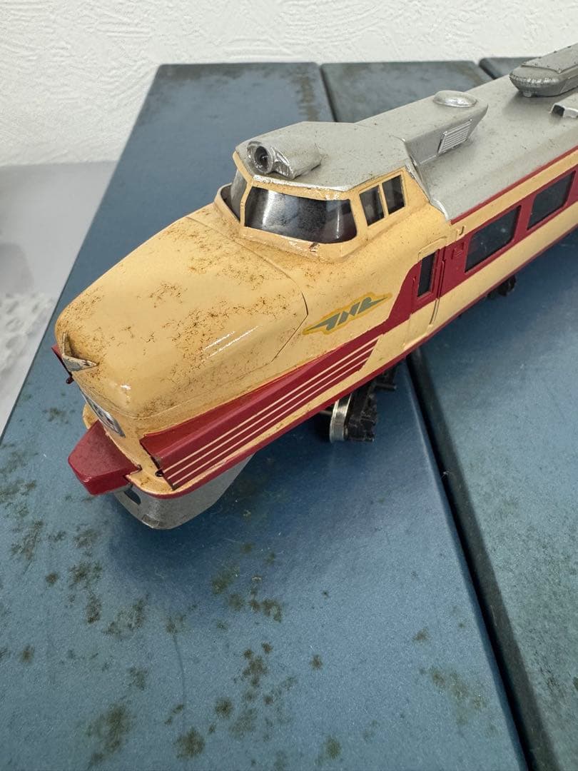 キハ・キシ・キロ80系 3両セット HOゲージ　(金属製 / カツミ製）